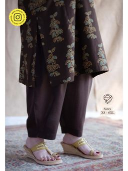 The Indian Ethnic Co. - Coffee Brown Solid Slub Cotton Afghan Pant