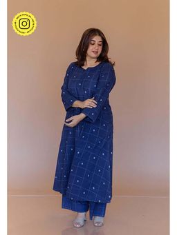 The Indian Ethnic Co. - Shriya Blue Dabu Cotton A Line Kurta