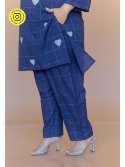 The Indian Ethnic Co. - Myra Blue Dabu Cotton Narrow Pant