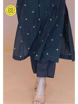 The Indian Ethnic Co. - Yashi Green Solid Slub Cotton Straight Pant