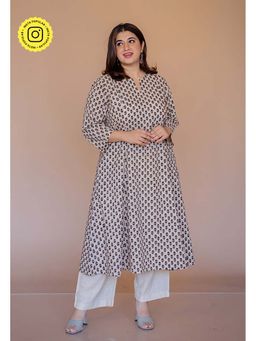 The Indian Ethnic Co. - Malika Off White Bagru Cotton Kali Kurta
