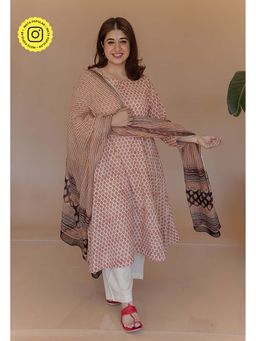 The Indian Ethnic Co. - Shriya Red Bagru Cotton A Line Kurta