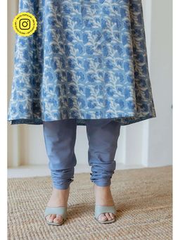 The Indian Ethnic Co. - Miral Blue Solid Slub Cotton Churidar