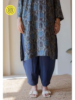 The Indian Ethnic Co. - Tarin Blue Solid Slub Cotton Afghan Salwar