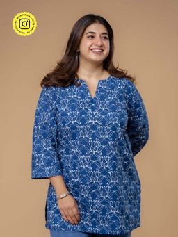 The Indian Ethnic Co. - Mishel Blue Dabu Cotton Straight Short Kurti