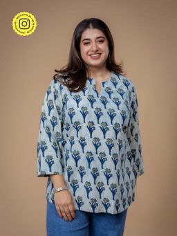 The Indian Ethnic Co. - Navya Blue Ajrakh Cotton Straight Short Kurti