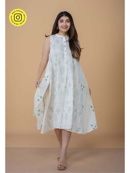 The Indian Ethnic Co. - Feriha White Dabu Slub Cotton A Line Dress