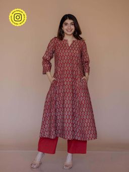The Indian Ethnic Co. - Malika Red Bagru Cotton Kali Kurta