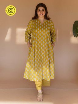 The Indian Ethnic Co. - Malika Yellow Bagru Cotton Kali Kurta