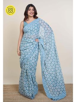 The Indian Ethnic Co. - Nasira Blue Batik Hand Block Print Mul Cotton Saree Without Blouse