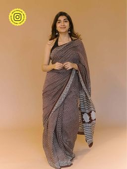 The Indian Ethnic Co. - Black Butti Bagru Hand Block Print Modal Saree with Unstitched Blouse.