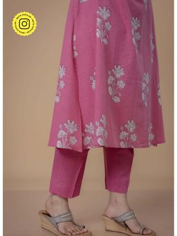 The Indian Ethnic Co. - Pink Cotton Slub Solid Pant