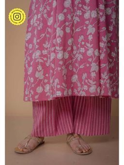 The Indian Ethnic Co. - Pink Cotton Slub Stripes Palazzo
