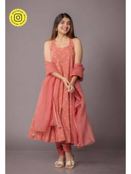 The Indian Ethnic Co. - Tia Pink Bandhani Cotton Kali Kurta