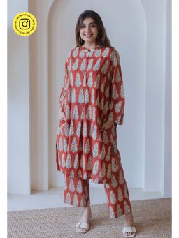 The Indian Ethnic Co. - Ayaat Red Ajrakh Cotton Anti-Fit Kurta
