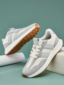 Off White color option