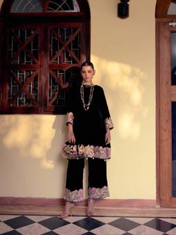 "Two Sisters" by Gyans - Black Floral Embroidered Kurta with Pant and Potli Bag