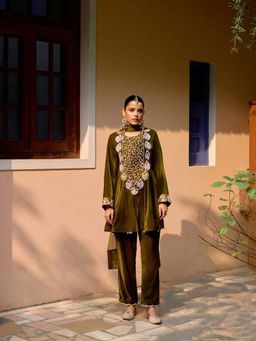 "Two Sisters" by Gyans - Olive Meadow Floral Embroidered Velvet Kurta with Pant and Dupatta