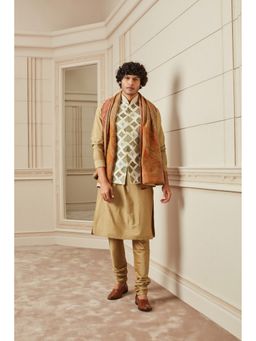 TASVA - Beige Raw Silk with Ombre Thread Kurta with Churidar and Jacket