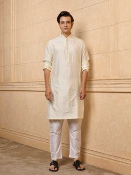 TASVA - White Silk Kurta with Pant