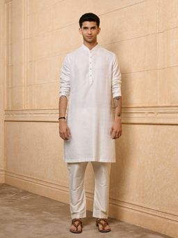 TASVA - White Jacquard Kurta with Pant