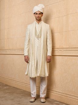 TASVA - White Embroidered Sherwani Kurta and Aligarhi Pant with Stole