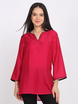SHAYE - V-Neck Fuchsia Embroidered Three-Quarter Sleeves Ethnic Kurti & Camisole For Women