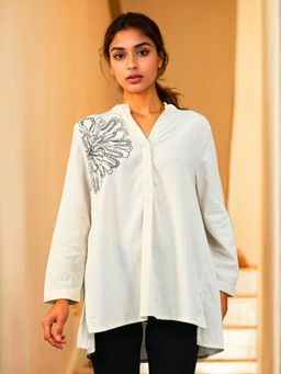 Atha Fashion - Daisy Eve Embroidered Short Kurti