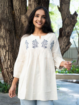 Atha Fashion - Cloudy Skies White Kurti