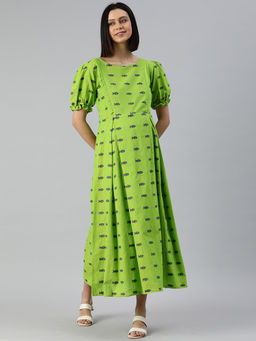Swishchick - Green Maternity Dress with Concealed Feeding Zip