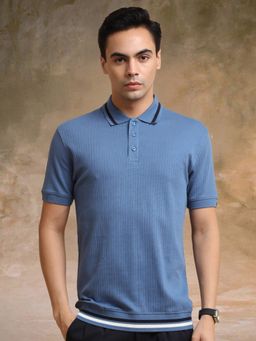 MANIAC - Men Textured Half Sleeve Blue Slim Fit Polo T-Shirt