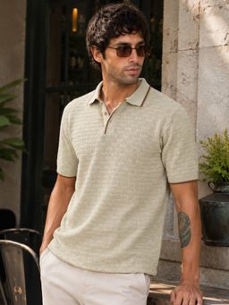 MANIAC - Men Textured Half Sleeve Beige Polo T-Shirt