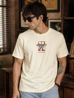 MANIAC - Men Printed Round Neck Cream T-Shirt