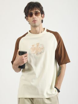 MANIAC - Men Printed Round Neck Cream T-Shirt