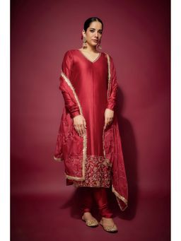 THE AARYA - Red Ayat Embellished Kurta with Churidar and Dupatta (Set of 3)