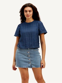 Levi's - Women's Striped Dark-Blue Round Neck Top