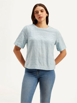 Levi's - Women's Textured Light-Blue Round Neck Top