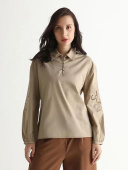 RAREISM - Women Nembo Beige Collared Neck Button Closure Plain Top