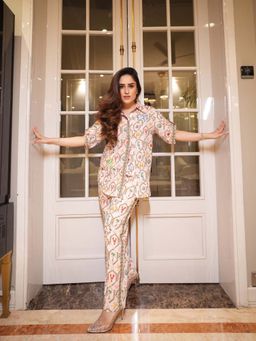 MIRIPRET - Women Multi-Color Linen Blend Embroidered Co-Ord Set