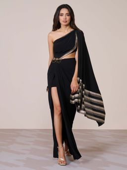 S&N by Shantnu Nikhil - Women Black Jersey Solid Gown