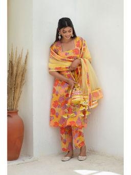 POMCHA - Chhipa Bazar Aabira Orange Gota Patti Kurta with Pant and Dupatta (Set of 3)