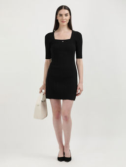 Tommy Hilfiger - Black Solid Sweater Dress