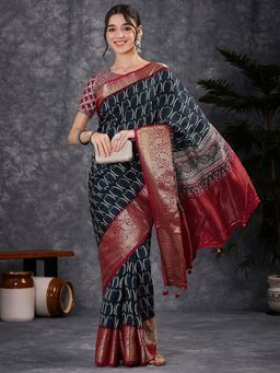 Akhilam - Women's Viscose Navy Blue Digital Print Saree with Unstitched Blouse