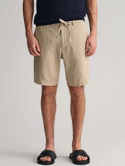 GANT - Men Beige Solid Mid-Rise Relaxed Fit Regular Shorts