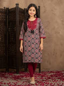 Maroon color option, Currently selected