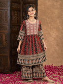 Maroon color option, Sold out, Currently selected