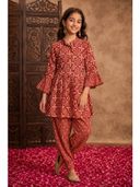 Maroon color option, Sold out