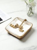 Gold color option, Currently selected