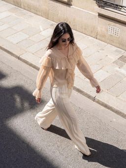 DaKauz - Bell Sleeve Ruffle Top