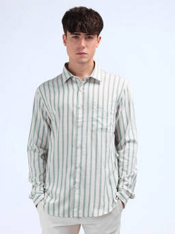 Flying Machine - Green Regular Fit Striped Shirt